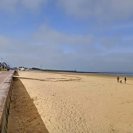 T2 Renove A 300m De La Avec Parking Prive A - Fr-1-746-3 Courseulles-sur-Mer